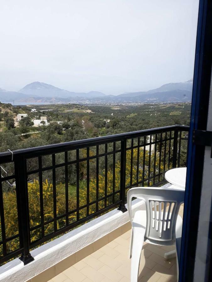 Ferienwohnung Aloni Kamilari Exterior foto